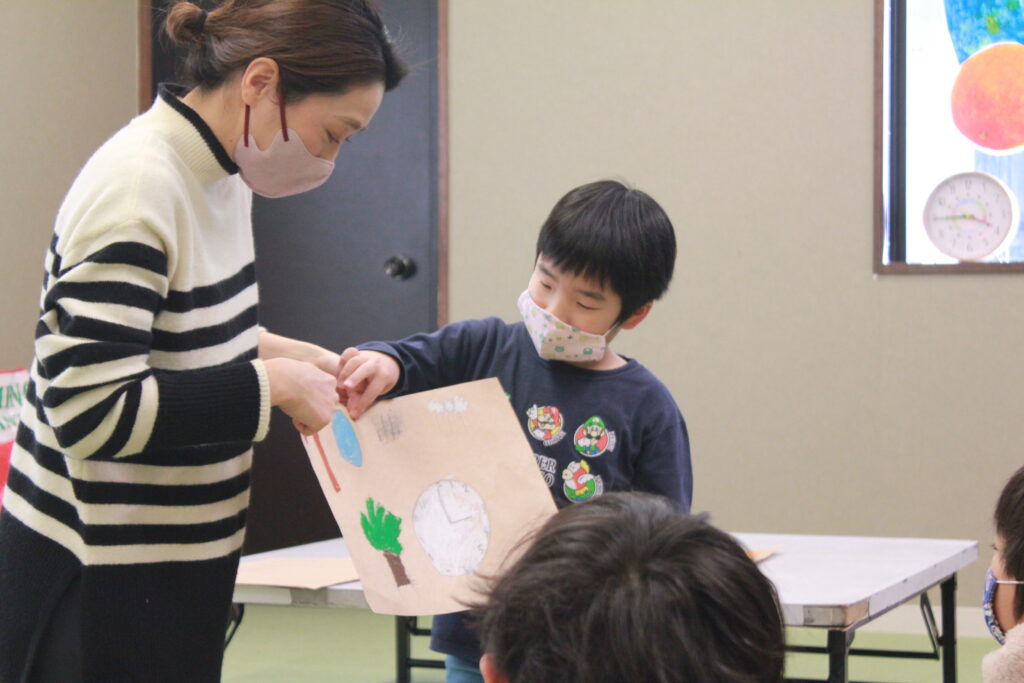 こども造形教室みると　想像画